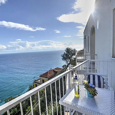 Apartment Sleeps 2 Air Con Wifi Amalfi